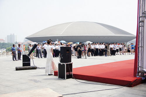 首屆天津全國(guó)民族文化交流與商品交易博覽會(huì)開幕式與互聯(lián)網(wǎng)信息服務(wù)融合發(fā)展