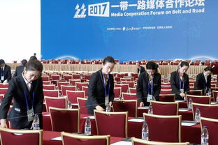 急速36小時(shí) 記第二屆文博會(huì)甘肅會(huì)展中心有限責(zé)任公司會(huì)議服務(wù)保障團(tuán)隊(duì)